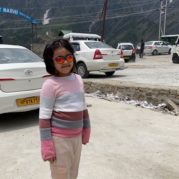 Meet your Posher, Nishtha & Myra - Picture 6 of 8
